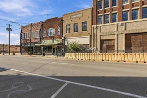 112 Bonham Street - Photo 9