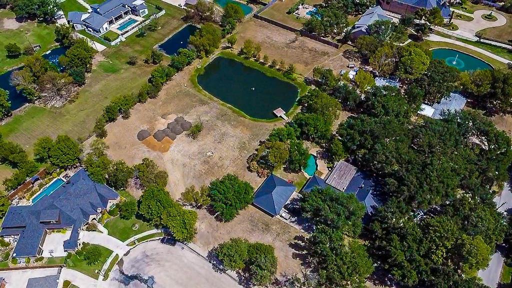 4813 Black Court - Photo 1