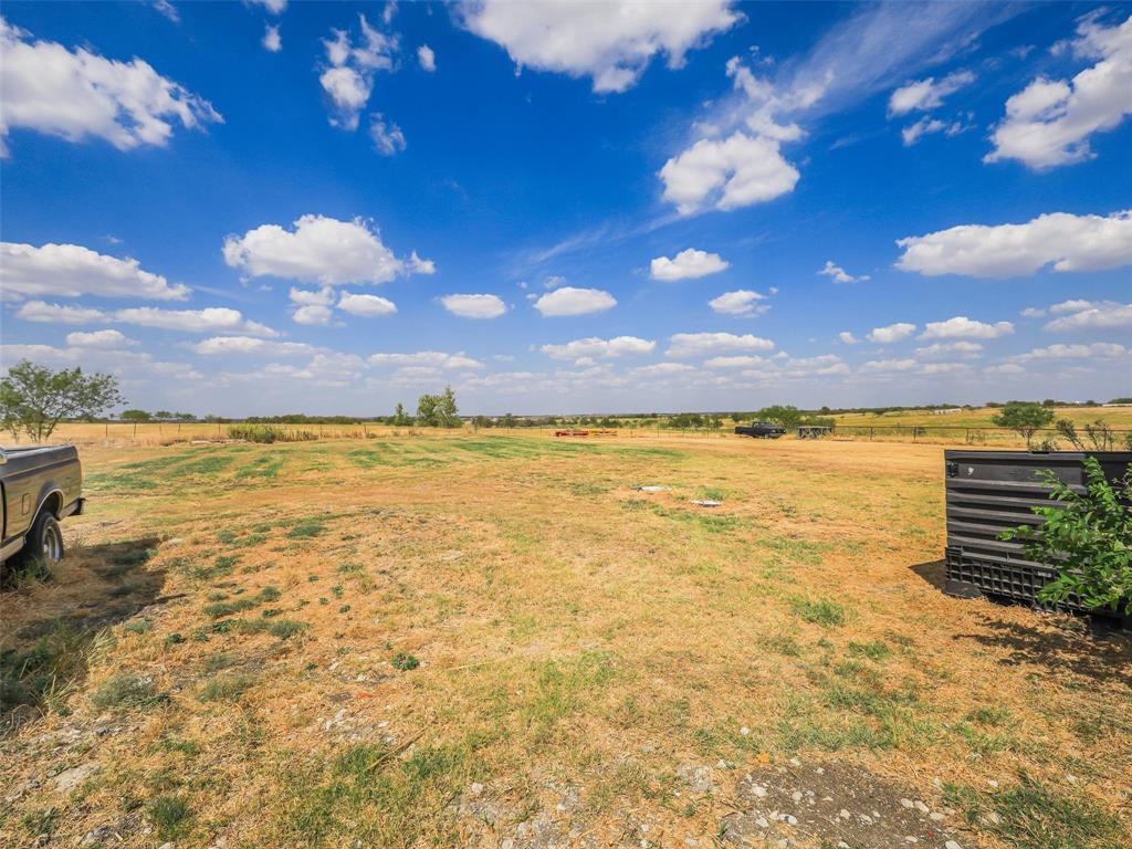 16880 W Fm 455 - Photo 25