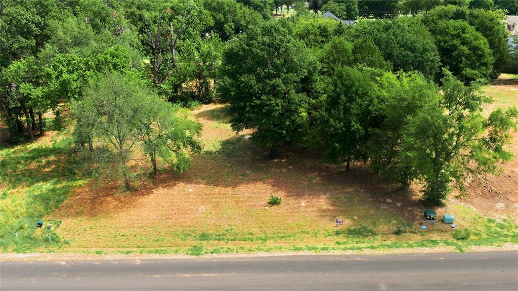 703 Clubview Drive - Photo 4