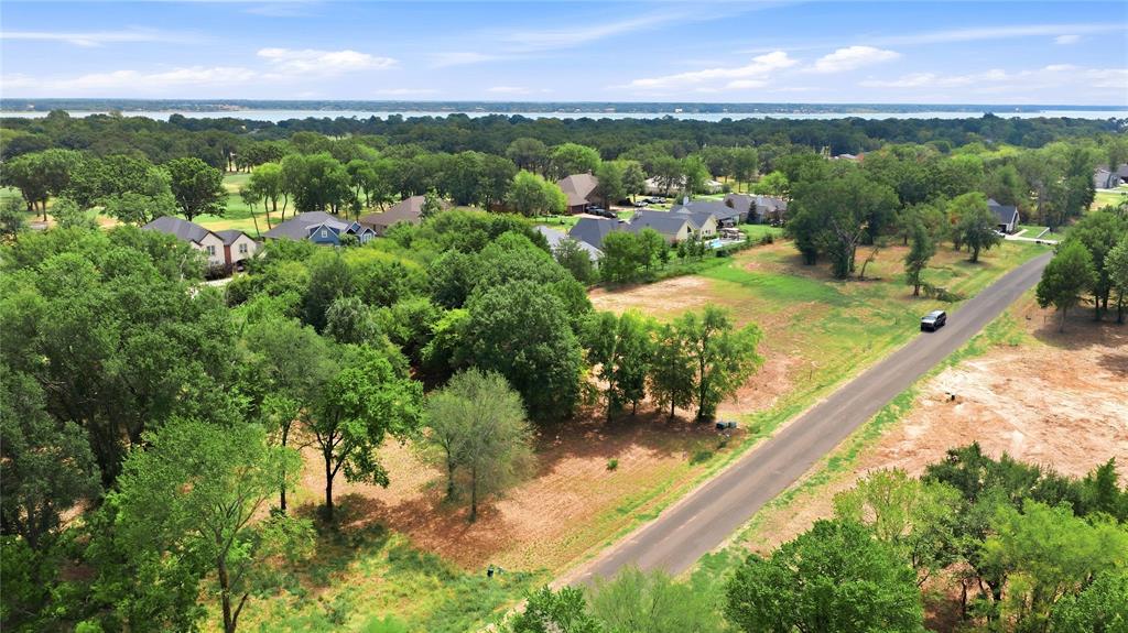 703 Clubview Drive - Photo 5
