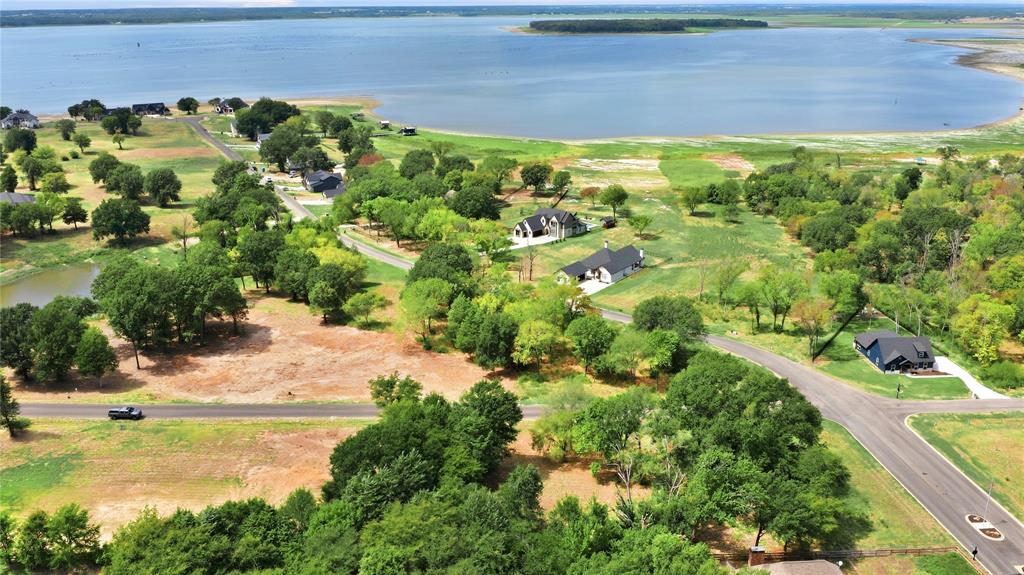 703 Clubview Drive - Photo 6