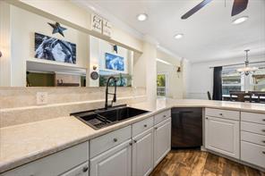 1244 Topeka Drive - Photo 14
