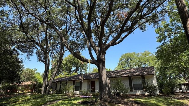 3543 Warick Drive