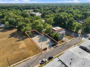 339 W Kaufman Street - Photo 3