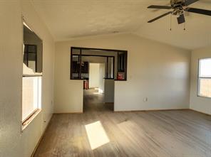 750 FM 2229 - Photo 7