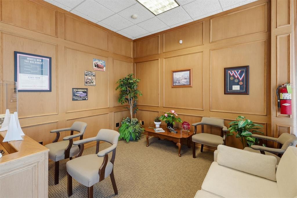 3405 E Highway 377 - Photo 21