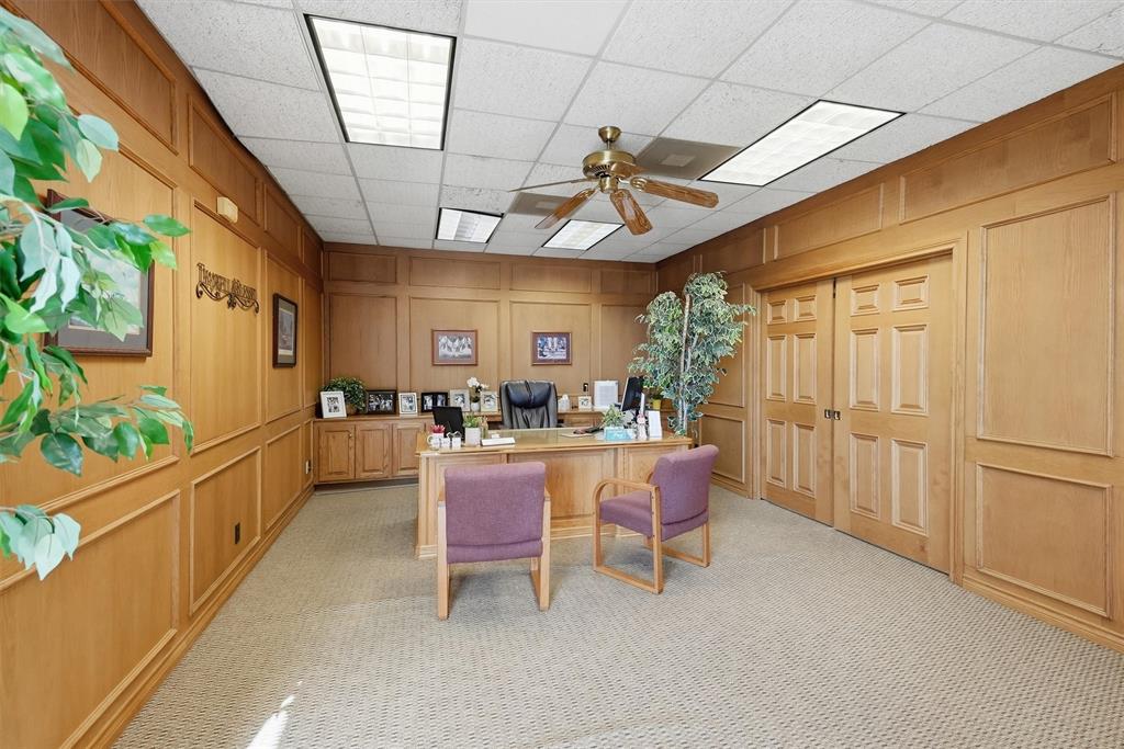 3405 E Highway 377 - Photo 23