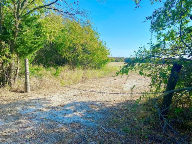 1083 COUNTY ROAD 3720