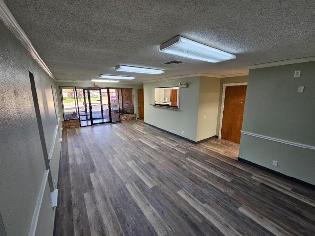 900 Whitehead Drive