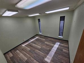 900 Whitehead Drive - Photo 9