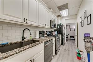 407 W Main Street - Photo 10