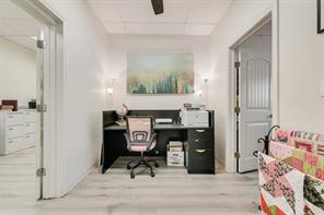 407 W Main Street - Photo 13