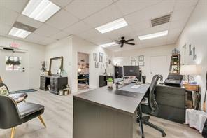 407 W Main Street - Photo 18