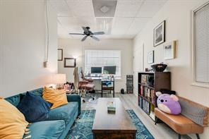 407 W Main Street - Photo 24