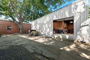 407 W Main Street - Photo 33