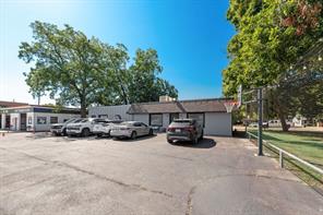 407 W Main Street - Photo 8