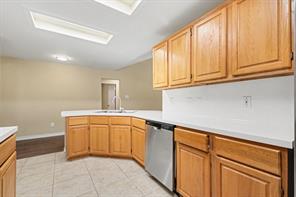 737 Oak Dale Avenue - Photo 10