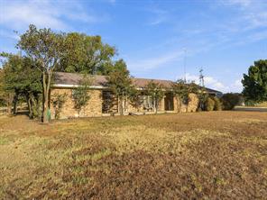 309 N Fm 730 - Photo 20