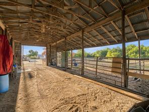 309 N Fm 730 - Photo 4