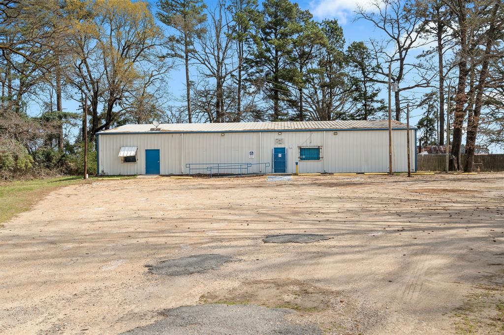 5810 US Highway 259 N - Photo 2