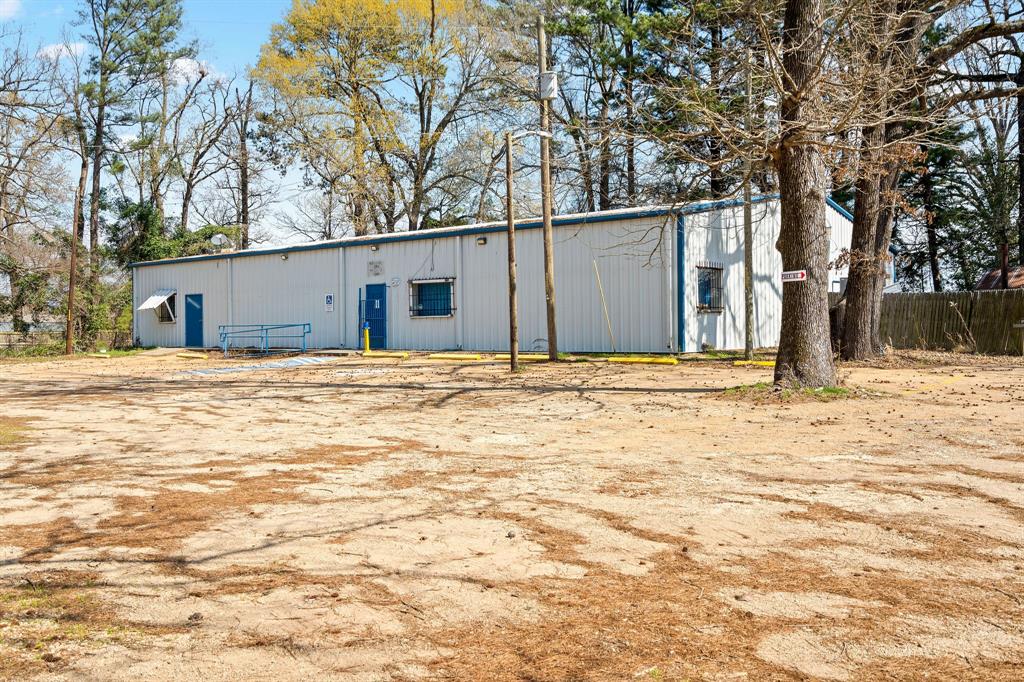 5810 US Highway 259 N - Photo 3