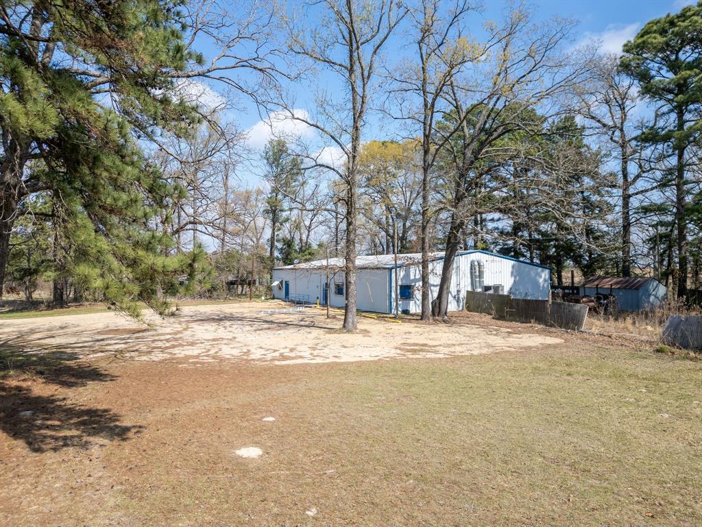 5810 US Highway 259 N - Photo 36