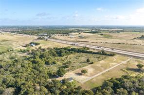 1207 N Interstate Highway 45 - Photo 2