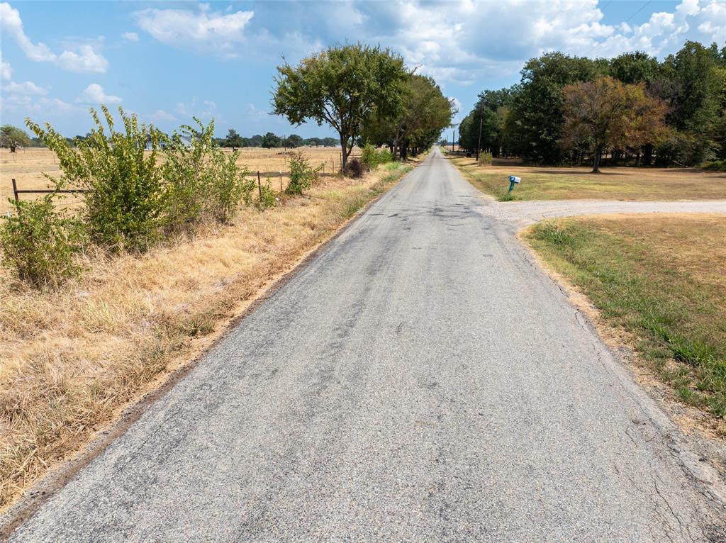 635 County Road 44550 - Photo 10