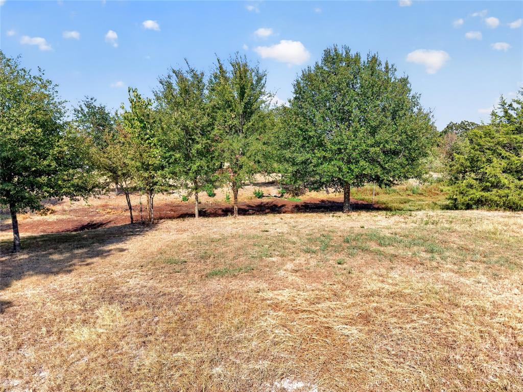 1015 Oak Trail - Photo 11