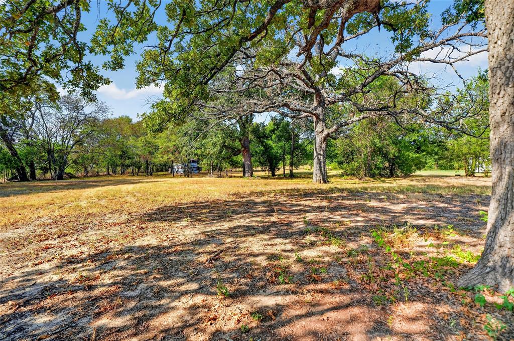 1015 Oak Trail - Photo 16