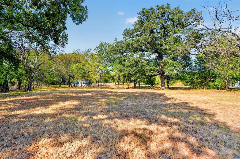 1015 Oak Trail - Photo 17