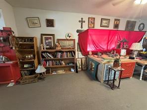 215 W 8th Street - Photo 10