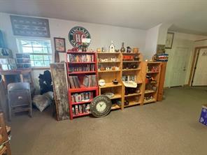 215 W 8th Street - Photo 14