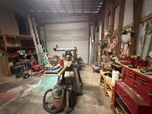 215 W 8th Street - Photo 25