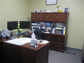 132 E Walker Street - Photo 14