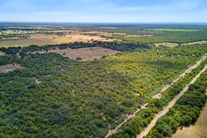 35 AC CR 383 - Photo 12