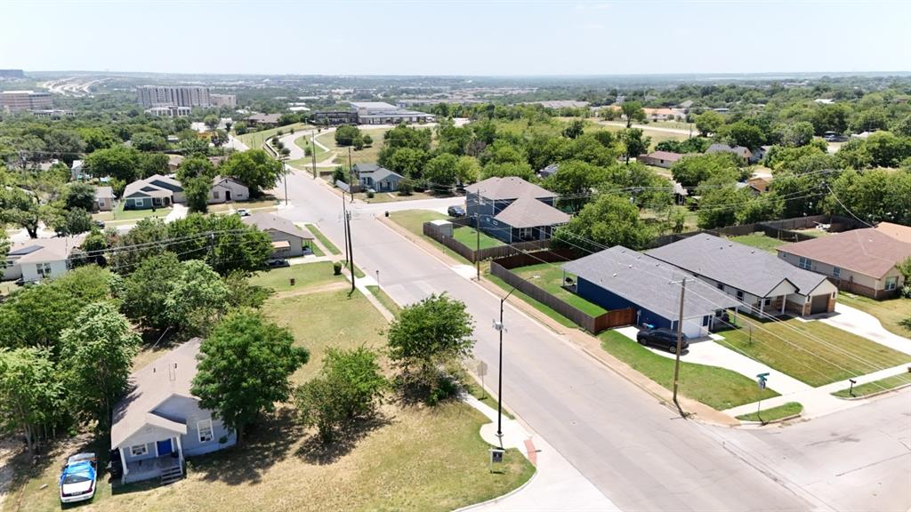 5637 Humbert Avenue - Photo 1