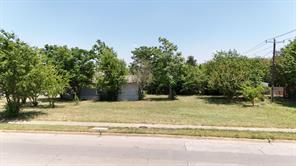 5637 Humbert Avenue - Photo 10