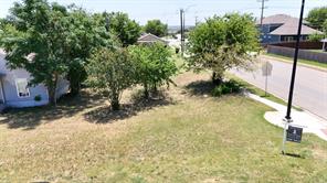 5637 Humbert Avenue - Photo 4