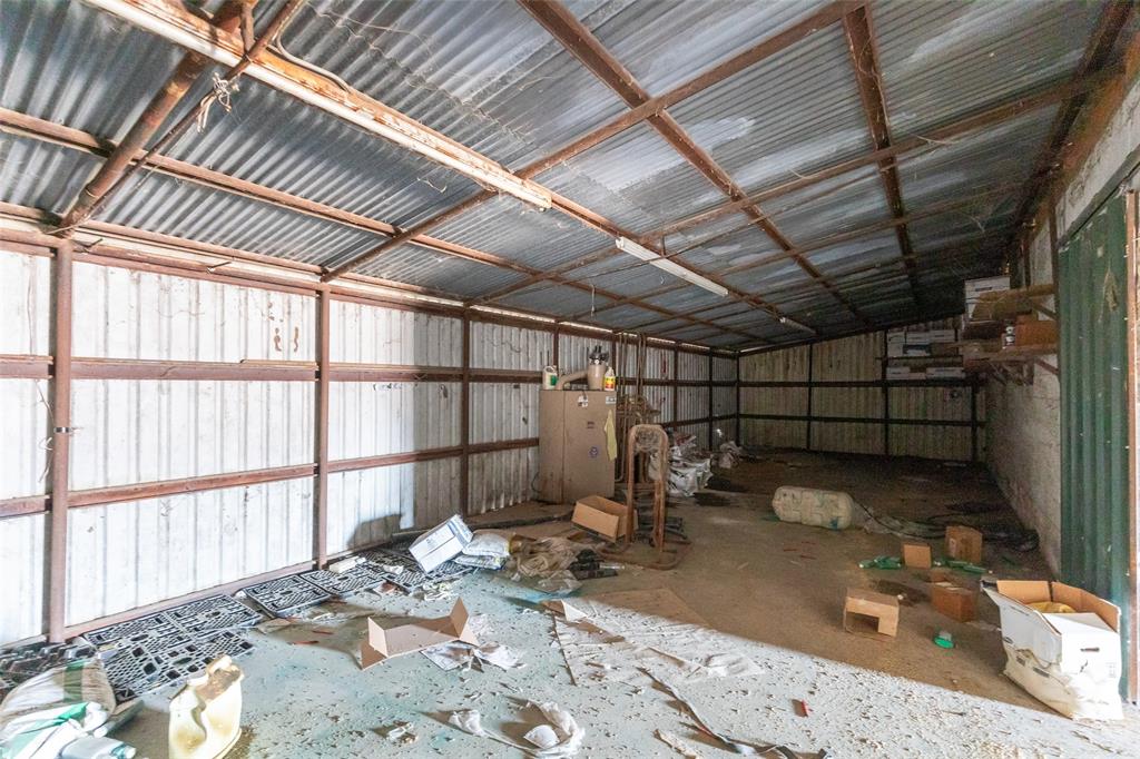 200 E 1st Street - Photo 17