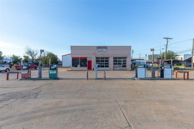 131 E 4th Street