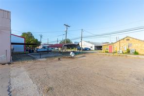 131 E 4th Street - Photo 6