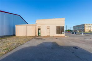 131 E 4th Street - Photo 7
