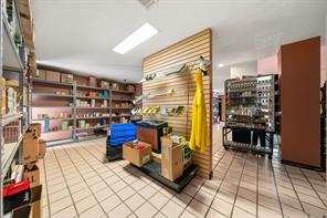 1225 N Brazos Street N - Photo 15
