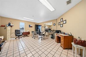 1225 N Brazos Street N - Photo 20