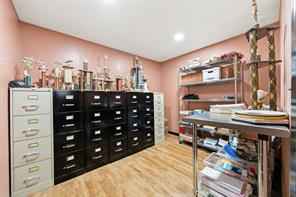 1225 N Brazos Street N - Photo 22