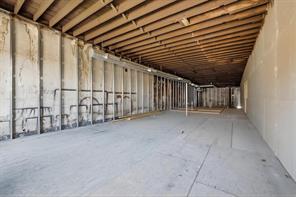 207 S Travis Street - Photo 11
