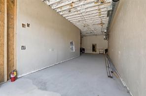 207 S Travis Street - Photo 6