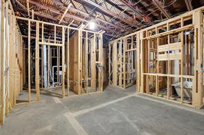 213 N Travis Street - Photo 14